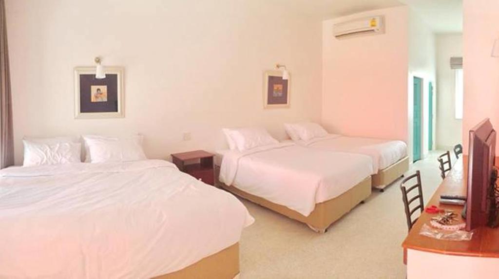 Meet The Sea Hotel Khlong Yai Room photo